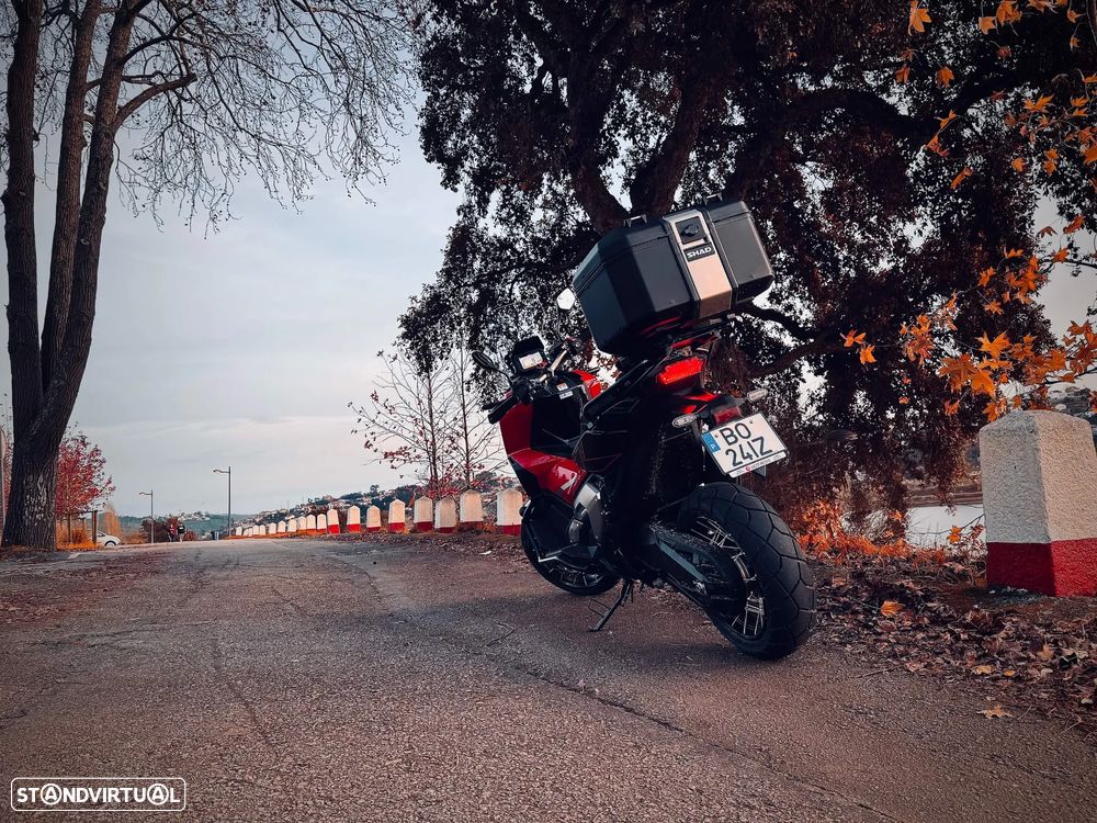 Honda X-ADV - 2
