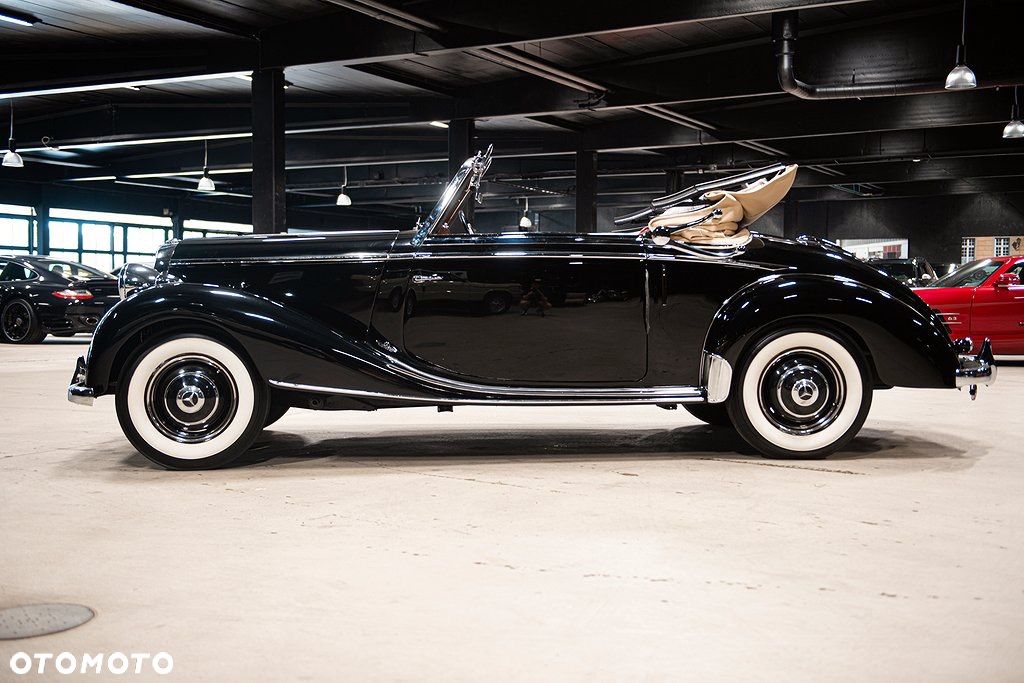 Mercedes-Benz Inny - 1