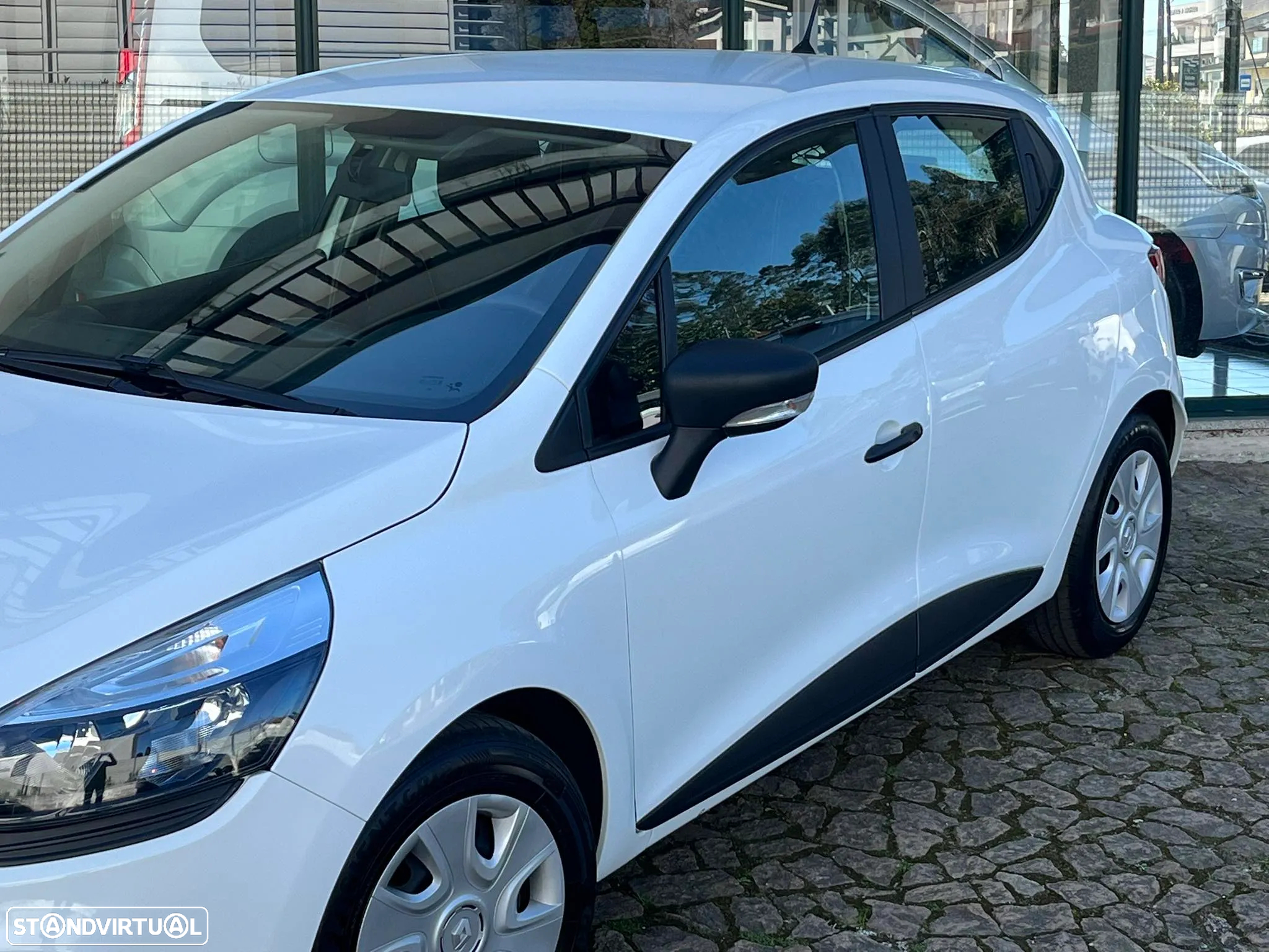 Renault Clio IV Van 1.5 dCi 75cv - 3