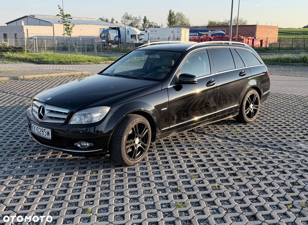 Mercedes-Benz Klasa C 250 CDI DPF Automatik BlueEFFICIENCY SPORT EDITION - 2