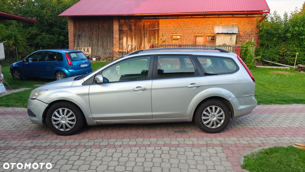 Ford Focus 1.6 Amber X - 16