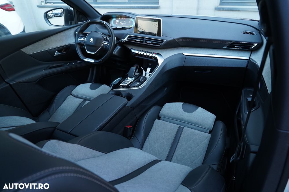 Peugeot 3008 PHEV EAT8 4X4 GT Pack - 16