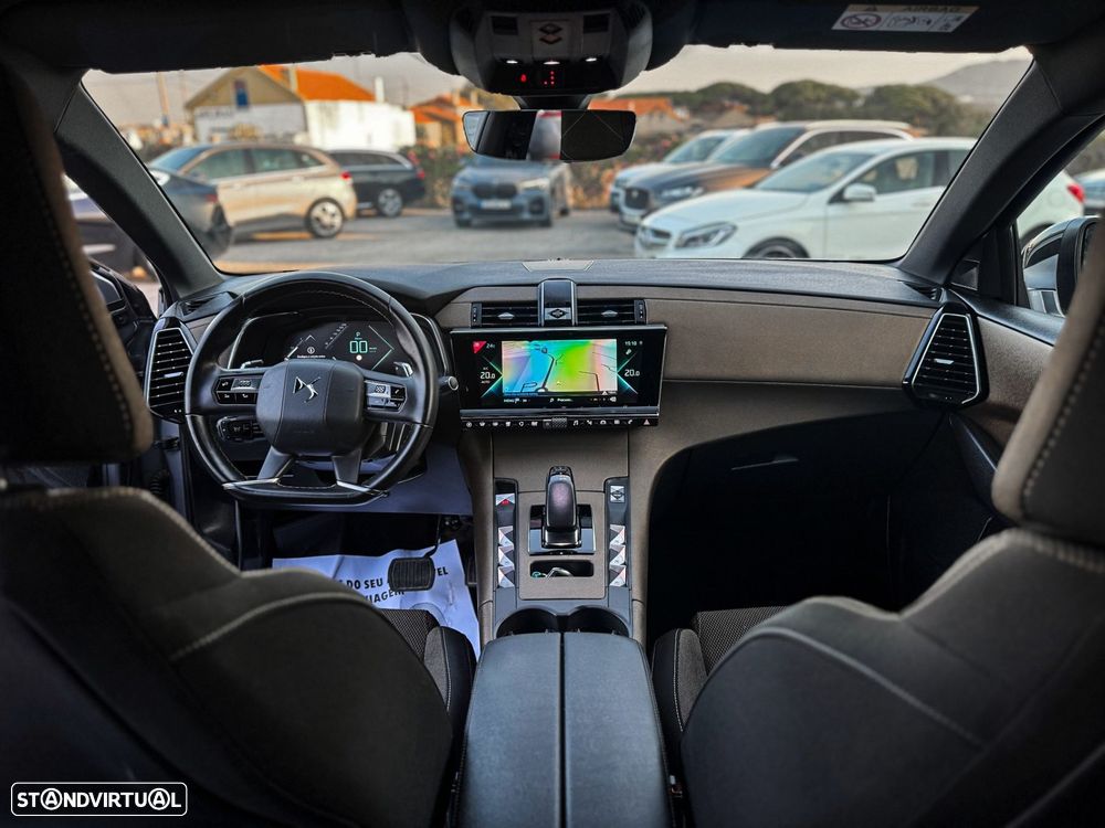 DS DS7 Crossback - 12