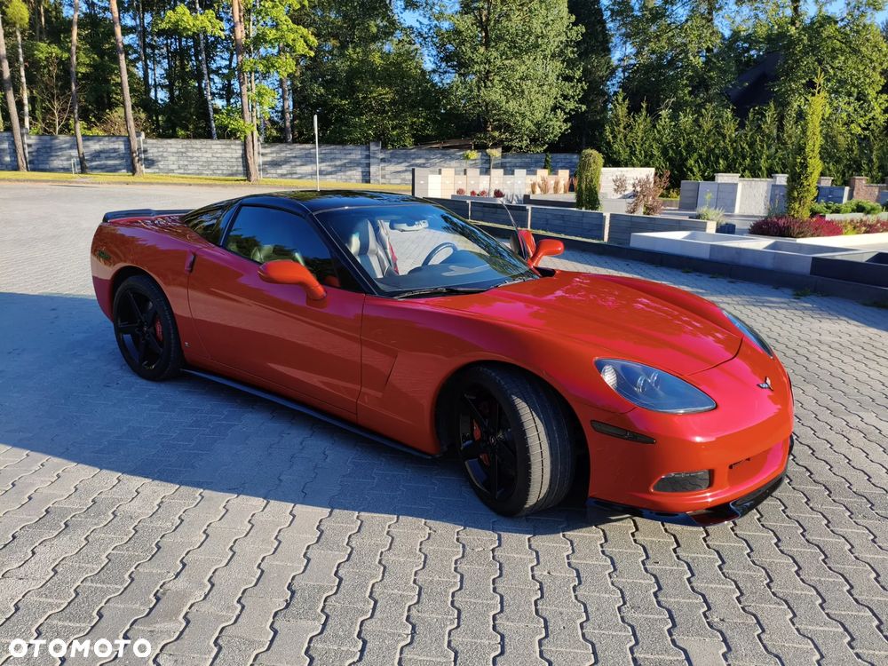Chevrolet Corvette - 3