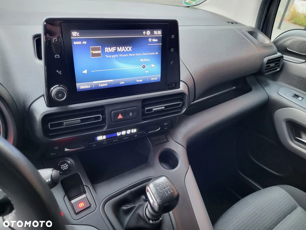 Toyota Proace City Verso Long 1.2 D-4T Family - 25