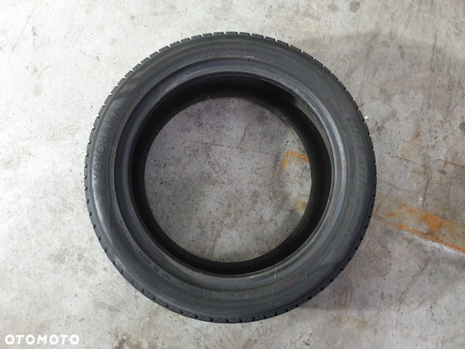 1szt. 215/50/17 95V Yokohama BluEarth 6mm 2024r [ 11894 ] - 2