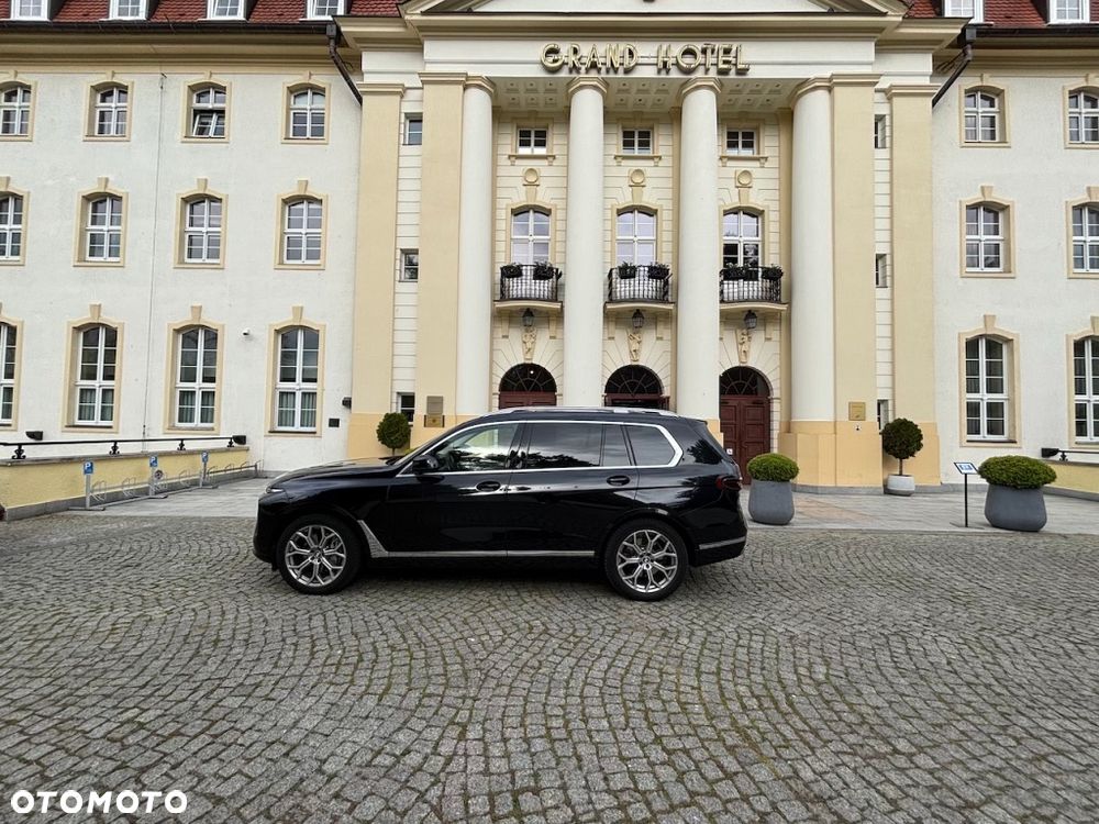 BMW X7 - 4