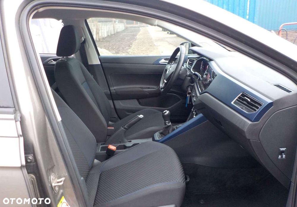 Volkswagen Polo - 18