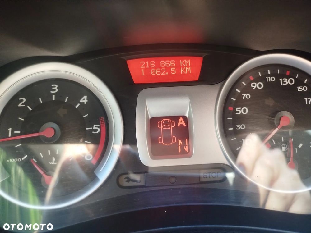 Renault Clio - 6