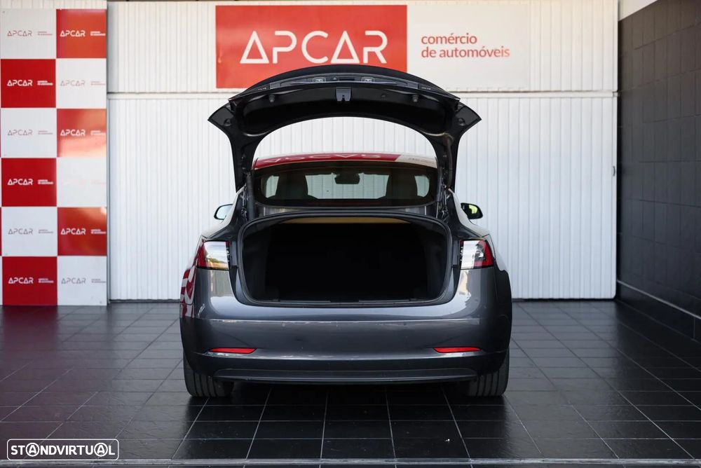 Tesla Model 3 Standard Range Plus RWD - 13