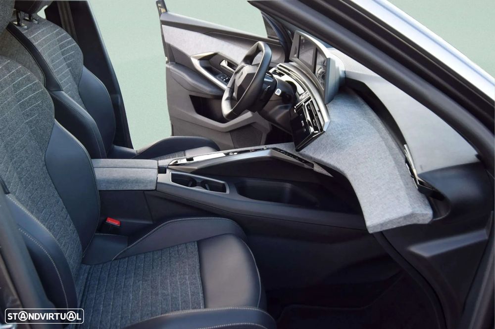 Peugeot 3008 1.2 Hybrid Allure e-DCS6 - 20