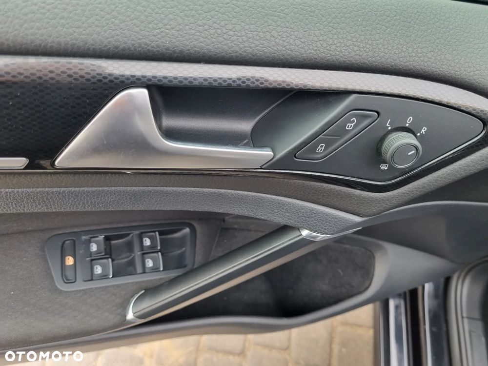 Volkswagen Golf 1.4 TSI ACT BlueMotion Technology Highline - 31