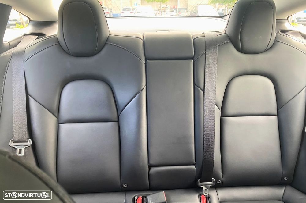 Tesla Model 3 Long-Range Dual Motor AWD - 6
