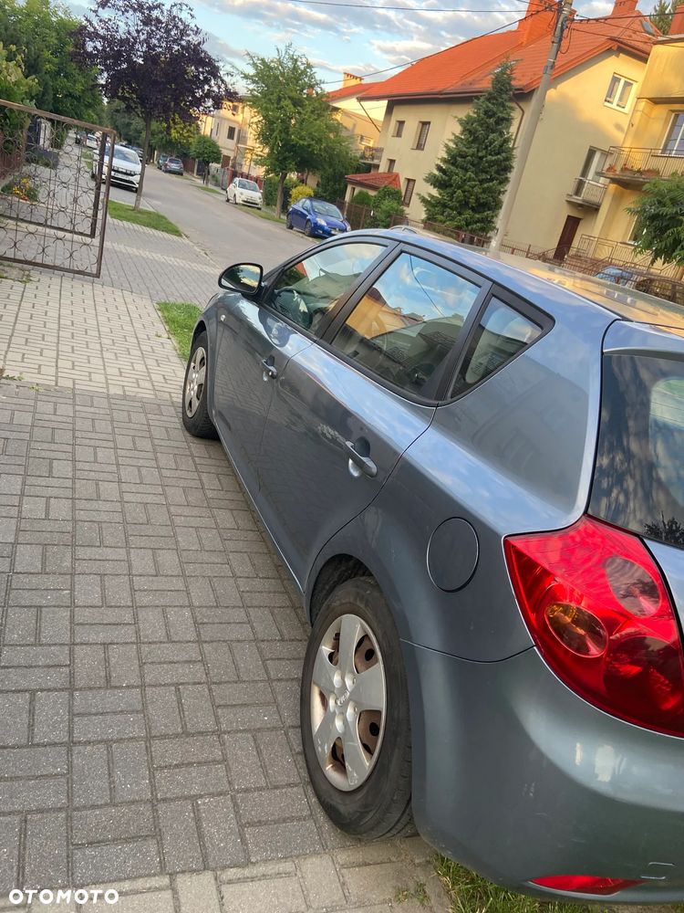 Kia Ceed 1.6 Crdi Comfort - 14