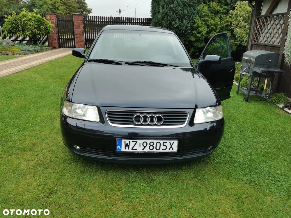 Audi A3 Sportback - 3