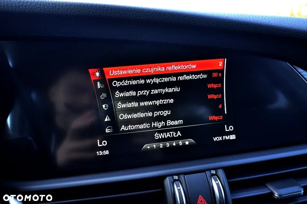 Alfa Romeo Giulia 2.0 Turbo Super - 25