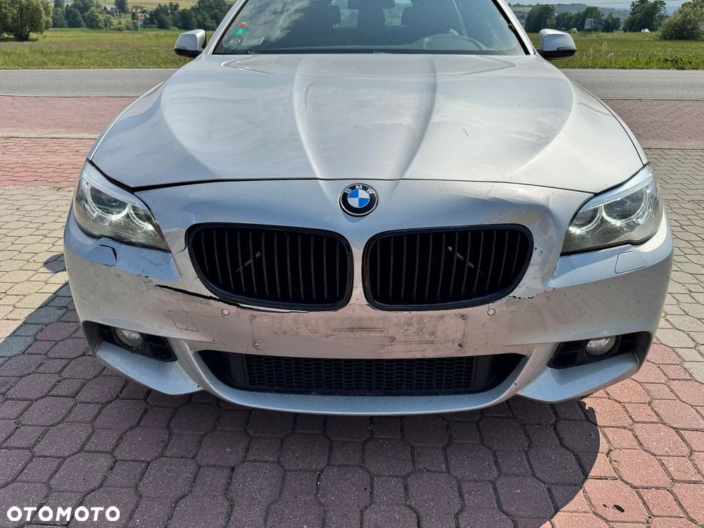 BMW Seria 5 530d xDrive - 13