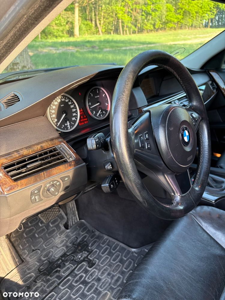 BMW Seria 5 535d - 11