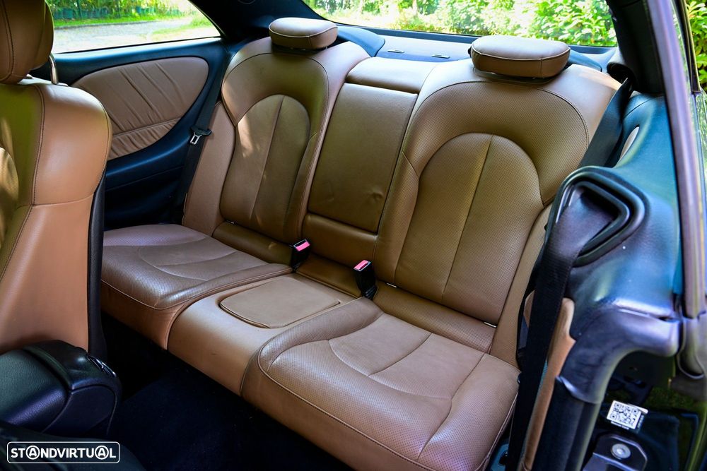 Mercedes-Benz CLK 200 K Avantgarde - 32