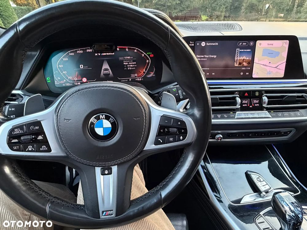 BMW X7 M50d sport - 16