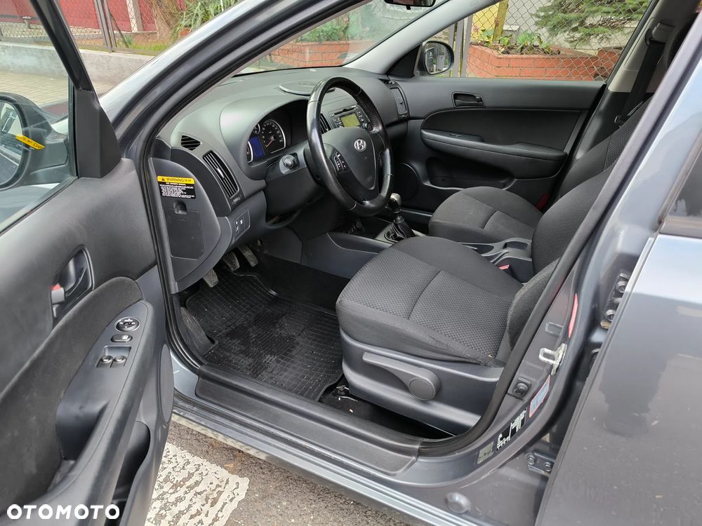 Hyundai i30 1.4 Blue Classic - 28