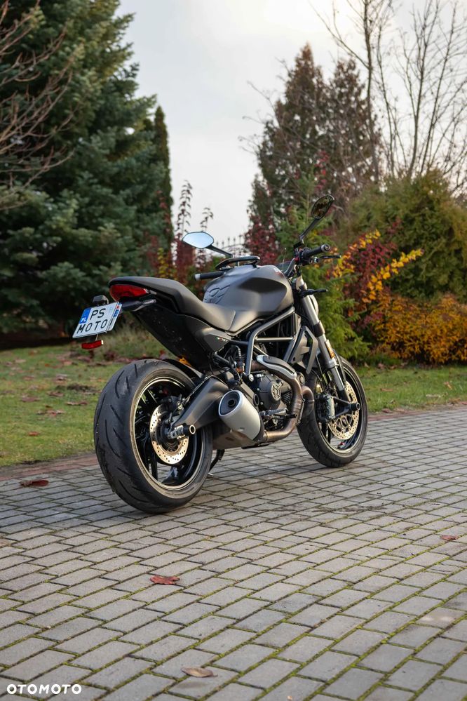 Ducati Monster - 4