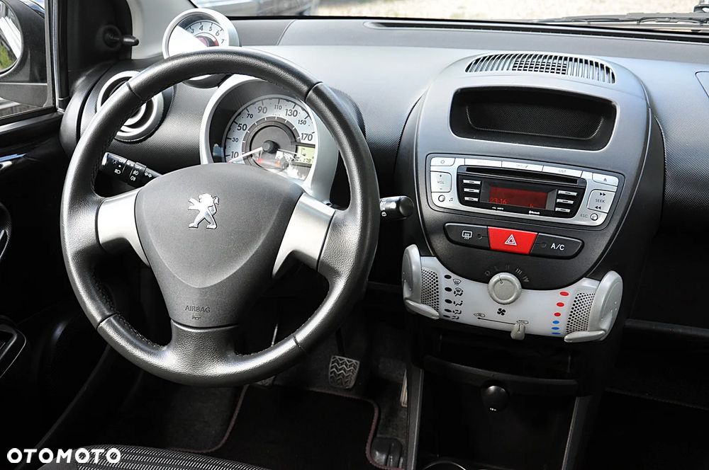 Peugeot 107 (70) 68 envy - 18