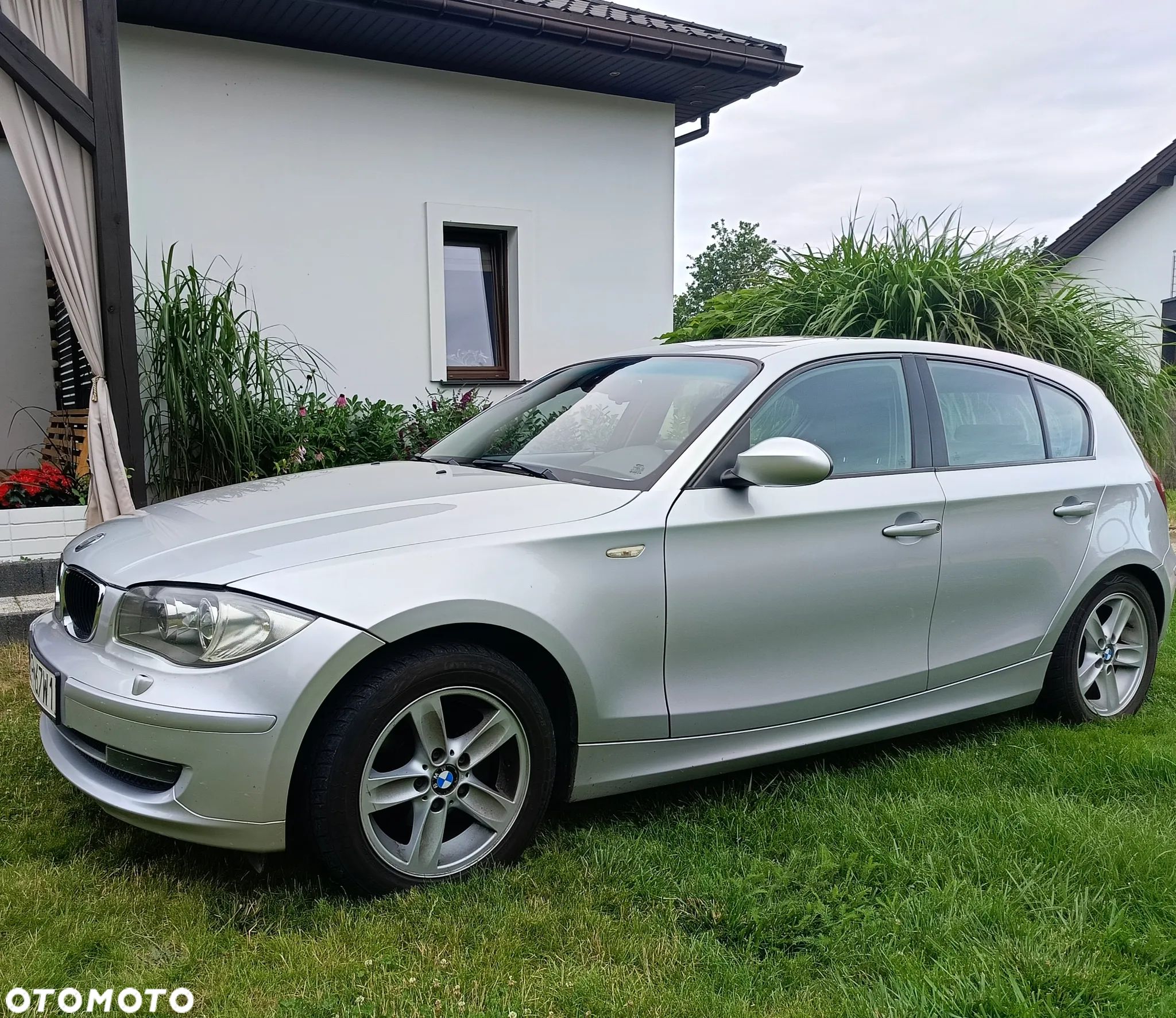 BMW Seria 1 116i - 1