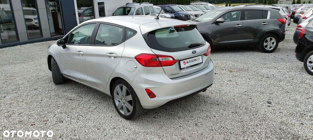 Ford Fiesta - 20