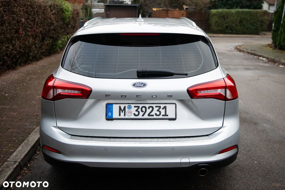 Ford Focus 1.5 EcoBlue Start-Stopp-System TITANIUM - 6