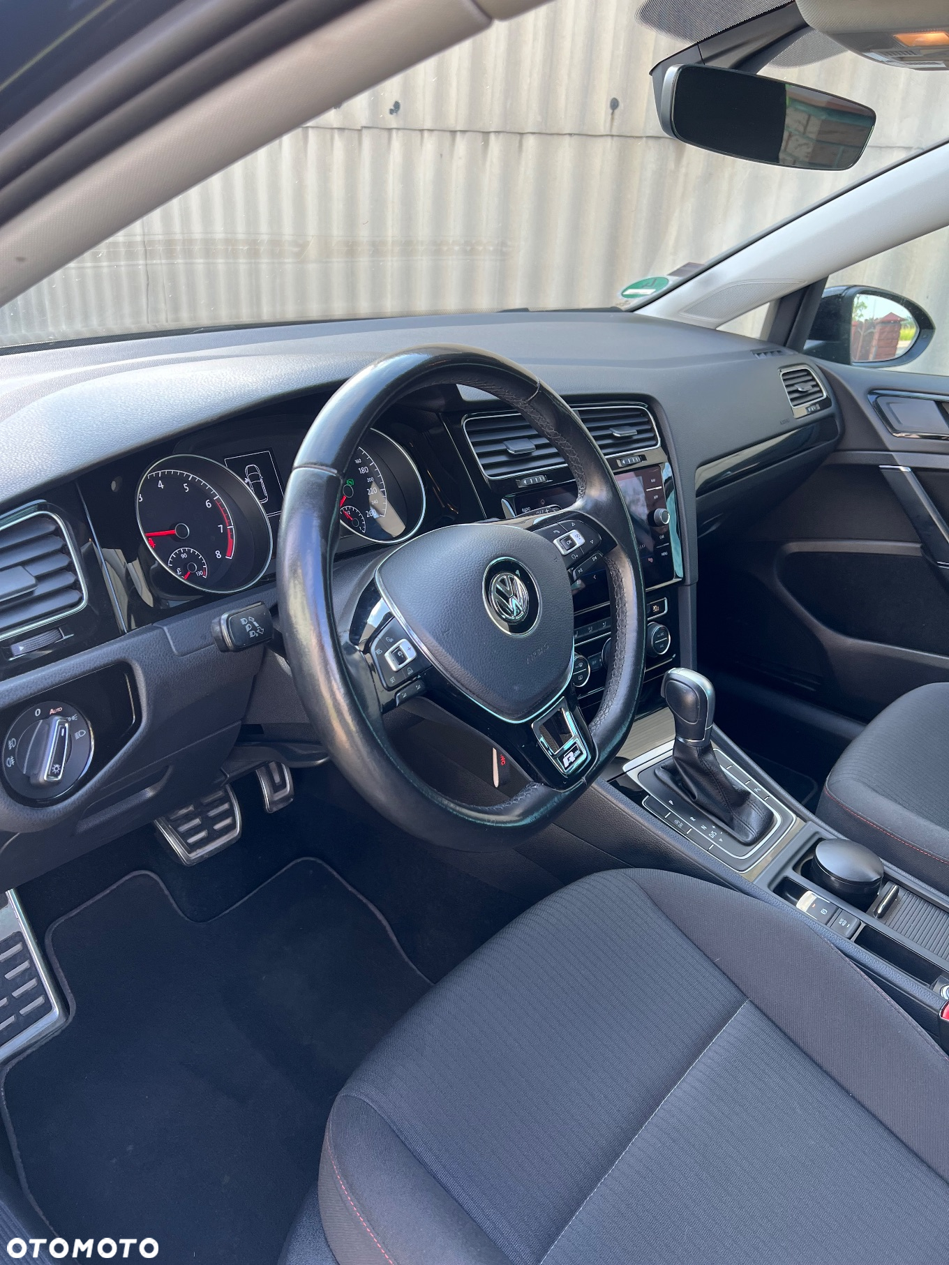 Volkswagen Golf 1.0 TSI DSG Sound - 14