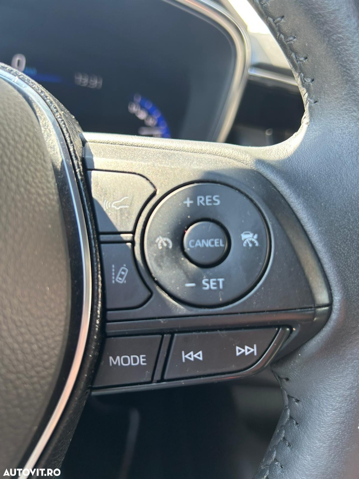 Toyota Corolla 1.8 Hybrid Comfort - 25