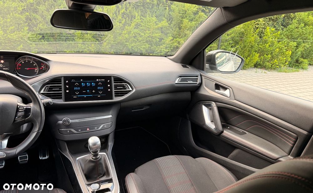 Peugeot 308 1.2 PureTech GPF GT S&S - 11