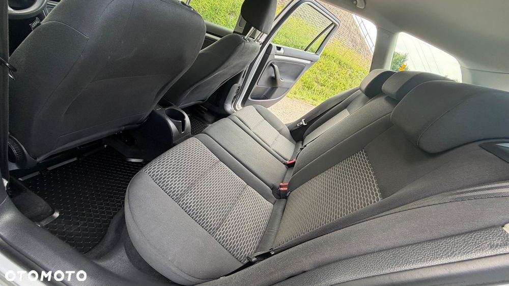 Volkswagen Golf 1.6 TDI DPF Team - 27