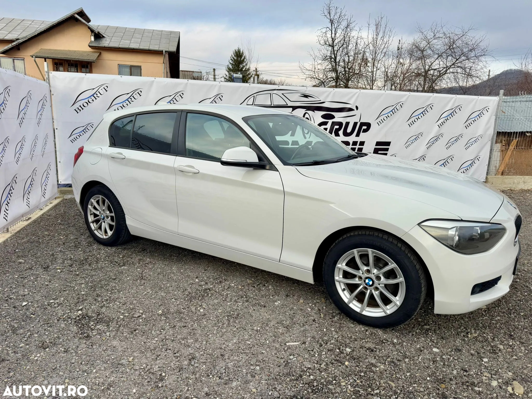 BMW Seria 1 116i Aut. Sport Line - 12