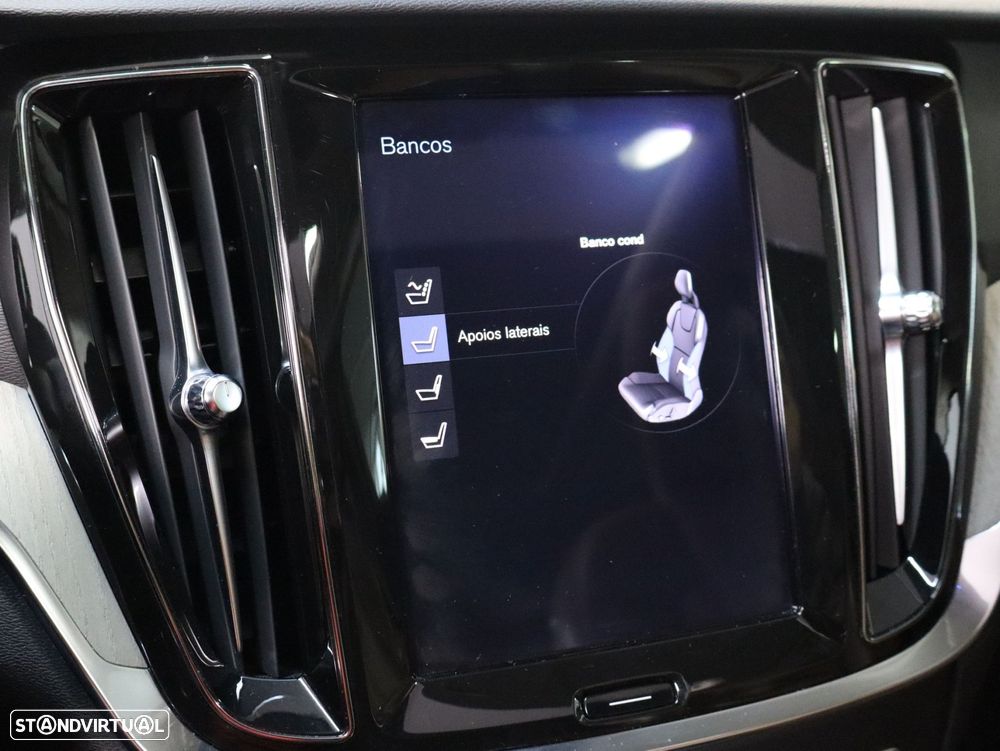 Volvo V60 2.0 T8 AWD TE Inscription - 18