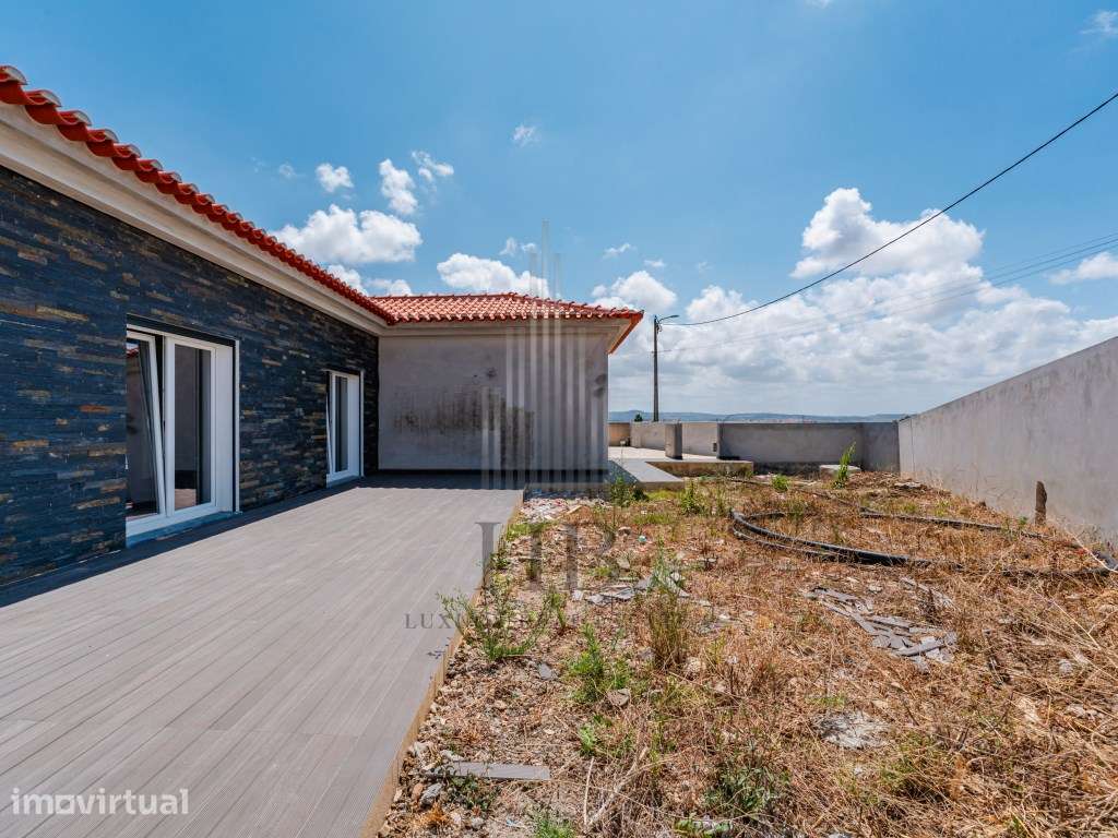 Exclusiva Moradia T3 Térrea com Jardim Privativo e Vista Serra |Fai... - Grande imagem: 5/52