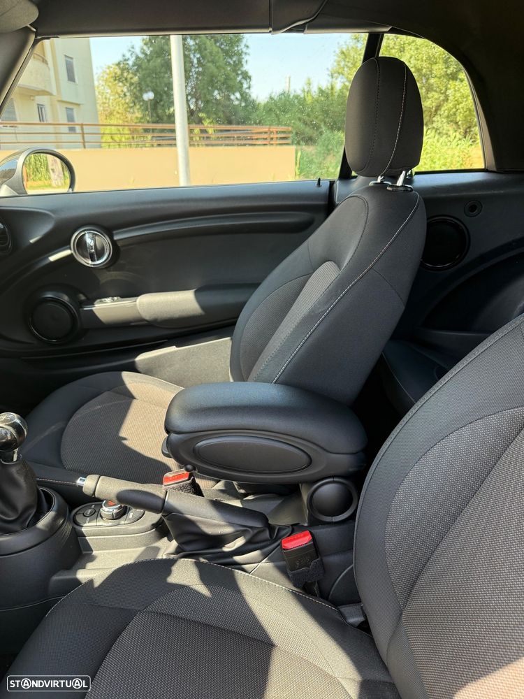 MINI Cabrio Cooper D - 15