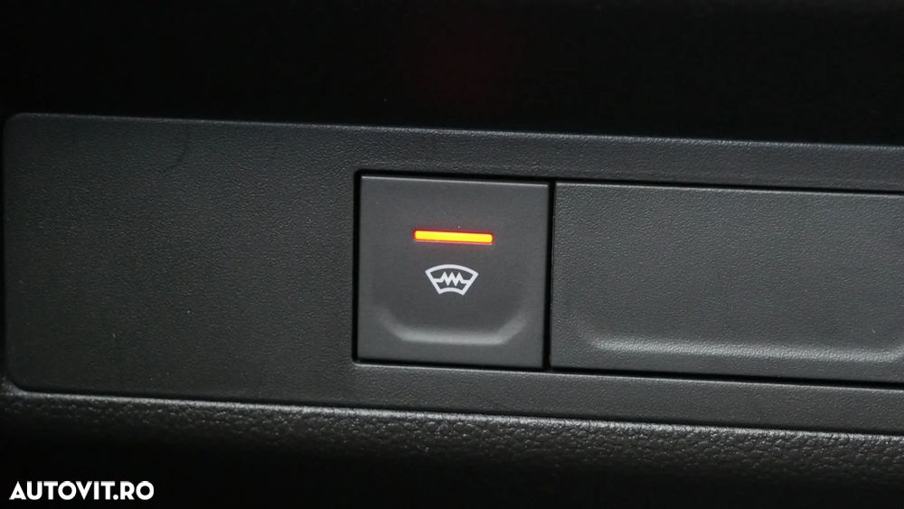 Renault Captur TCe 140 EDC GPF INTENS - 21