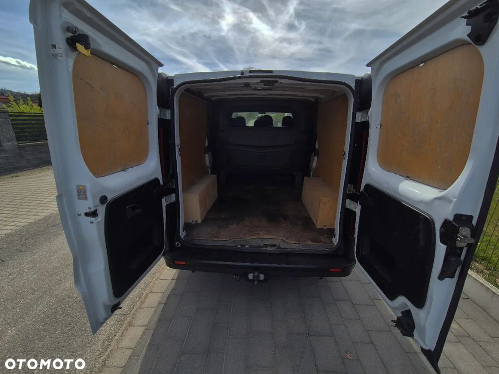 Renault Trafic - 8