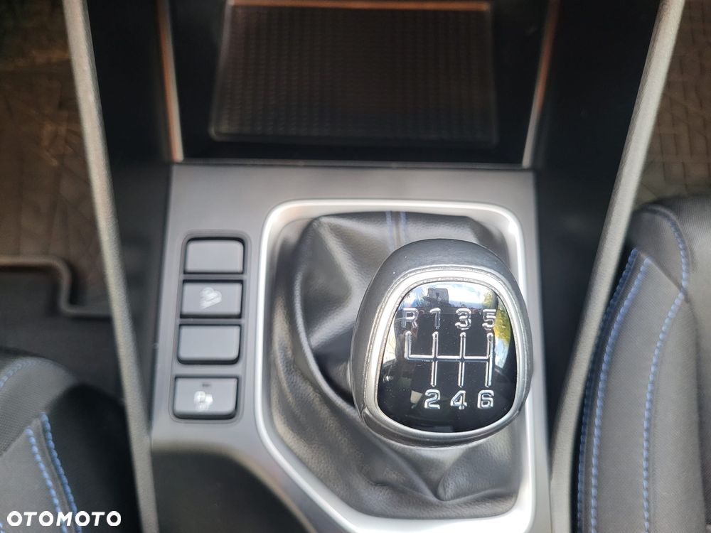 Hyundai Tucson 1.6 Turbo 2WD Navi - 25