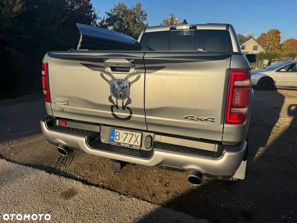 Dodge RAM 1500 5.7 4x4 - 2