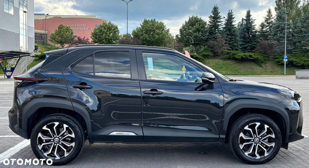 Toyota Yaris Cross - 1