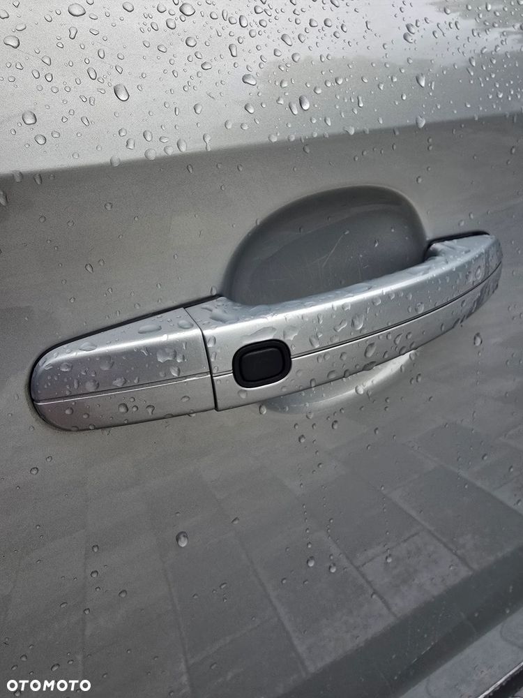 Ford Kuga 2.0 TDCi Titanium FWD - 5