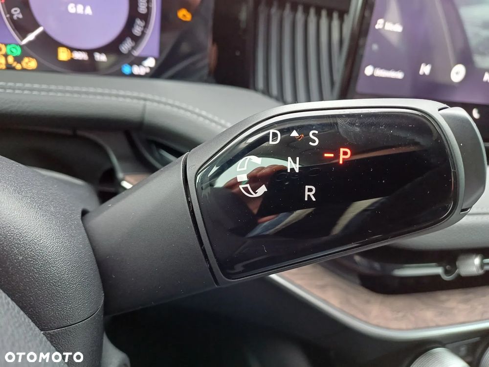 Skoda Superb 2.0 TDI SCR 4x4 L&K DSG - 16