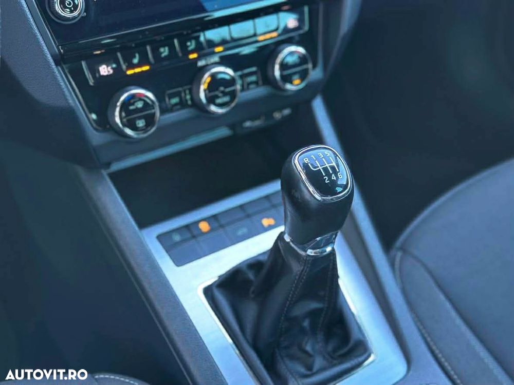 Skoda Octavia 2.0 TDI Sport Edition - 18