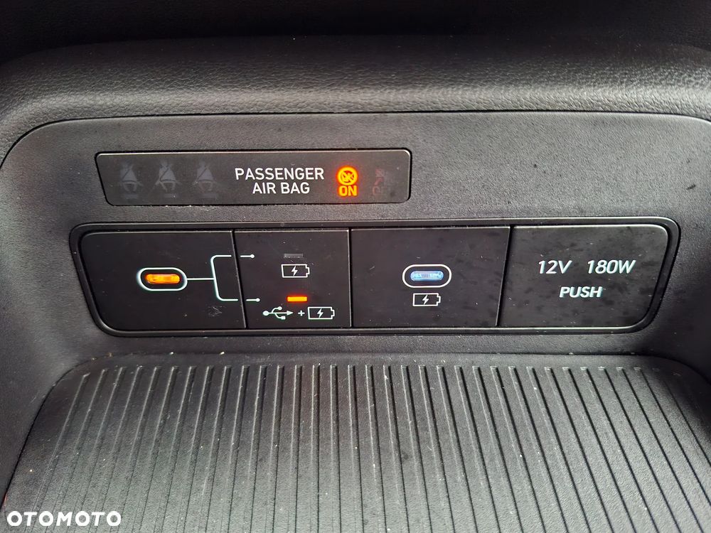 Hyundai Kona 1.0 T-GDI Smart DCT - 32