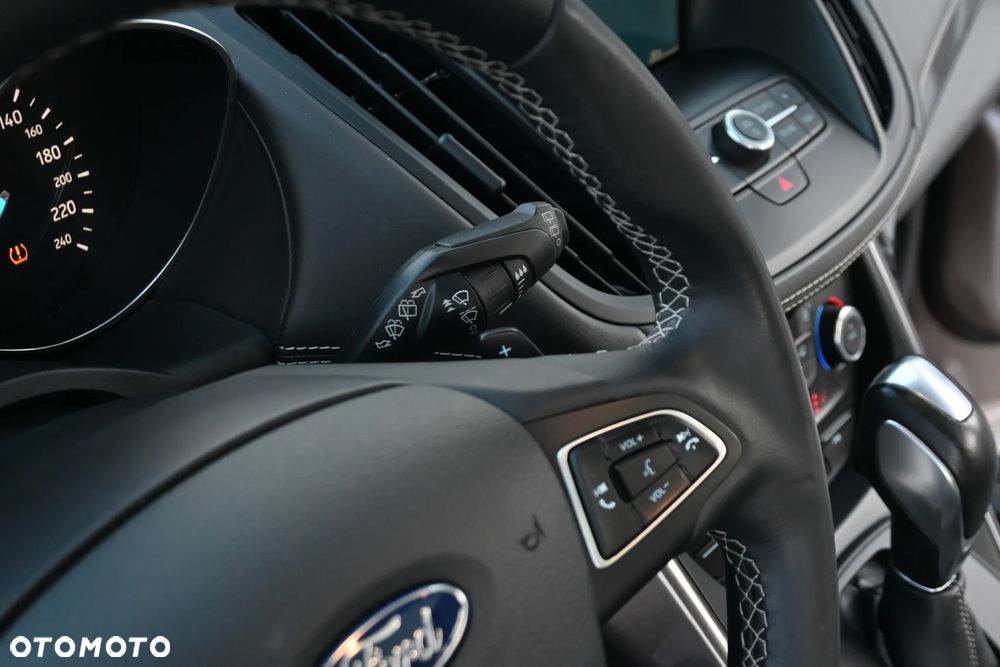 Ford Kuga 1.5 EcoBoost 4x4 Vignale - 37