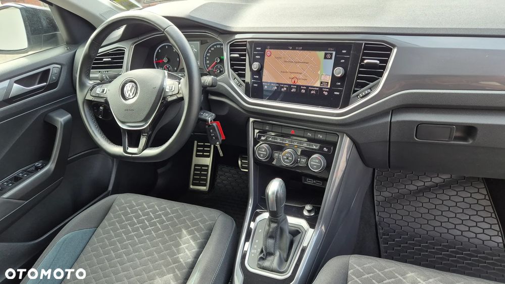Volkswagen T-Roc 2.0 TDI SCR DSG IQ.DRIVE - 19