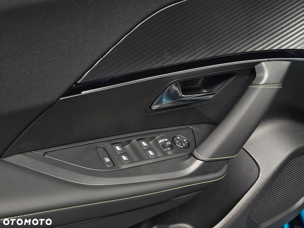 Peugeot 2008 PureTech mHEV GT Exclusive e-DCS6 - 8